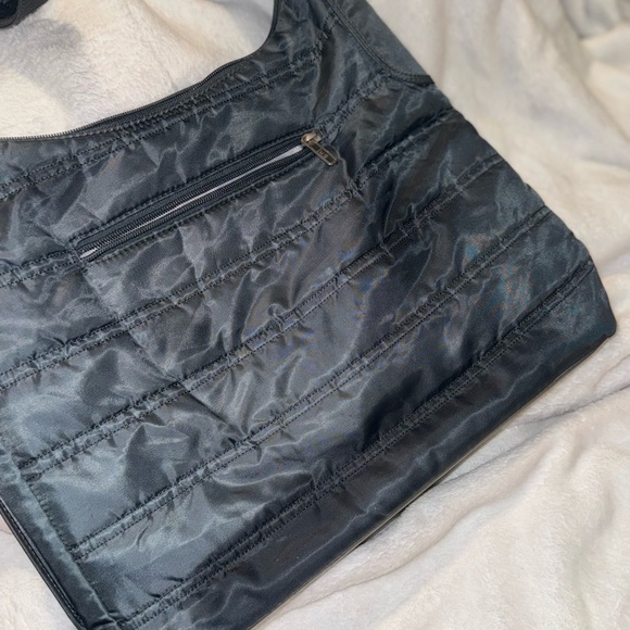 LUG GRAY CROSSBODY/MESSENGER BAG W BOTTLE HOLDER KEY FOB LOTS OF POCKETS - Picture 12 of 14